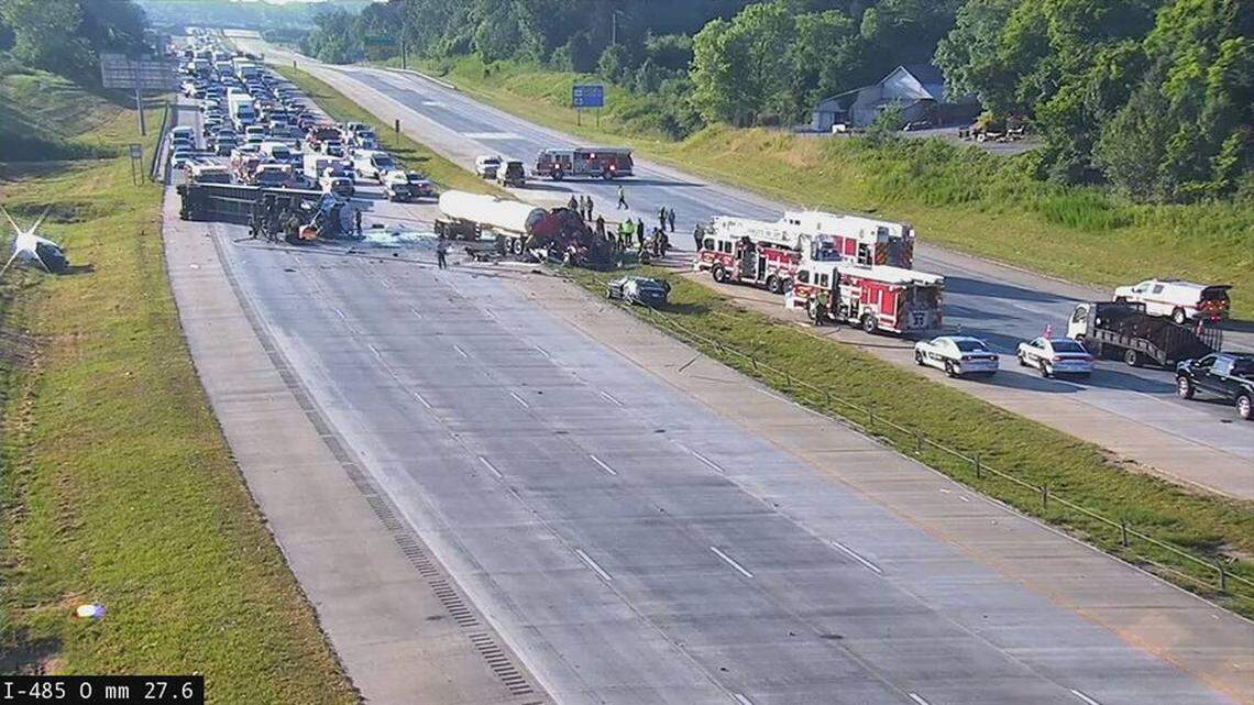 Fatal, multivehicle wreck closes I485 in Charlotte Charlotte Observer